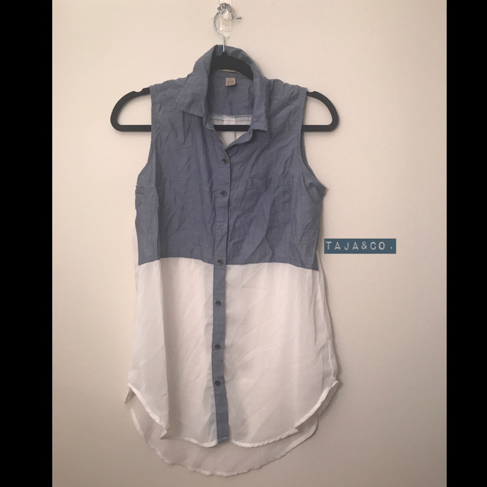 >>FUN & FLIRT<< Buttoned Denim & Sheer Top!